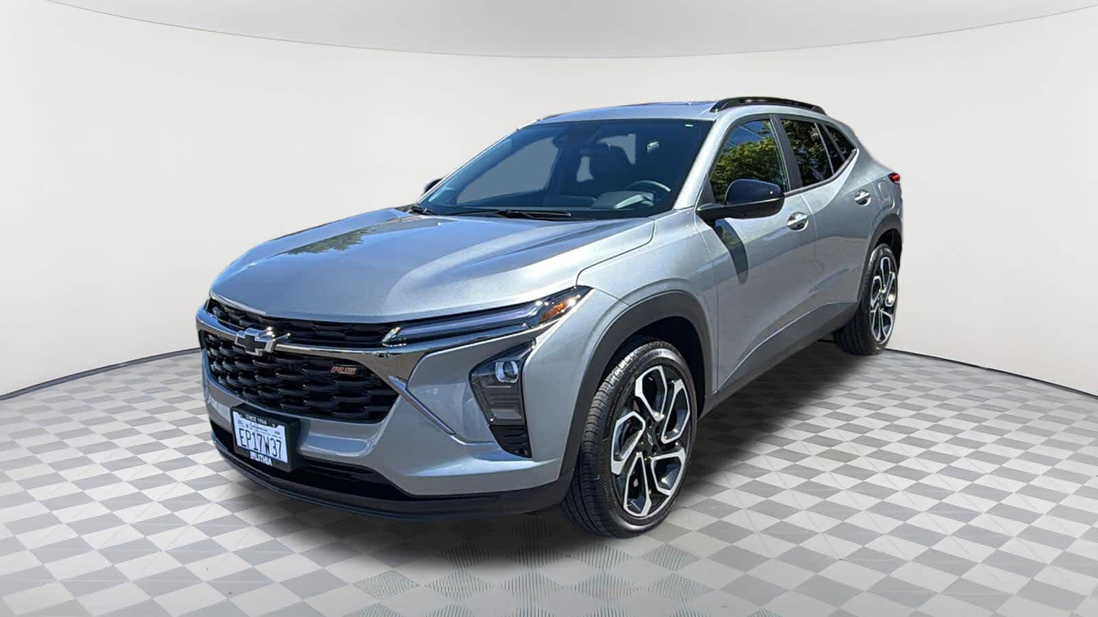 2026 CHEVROLET Trax