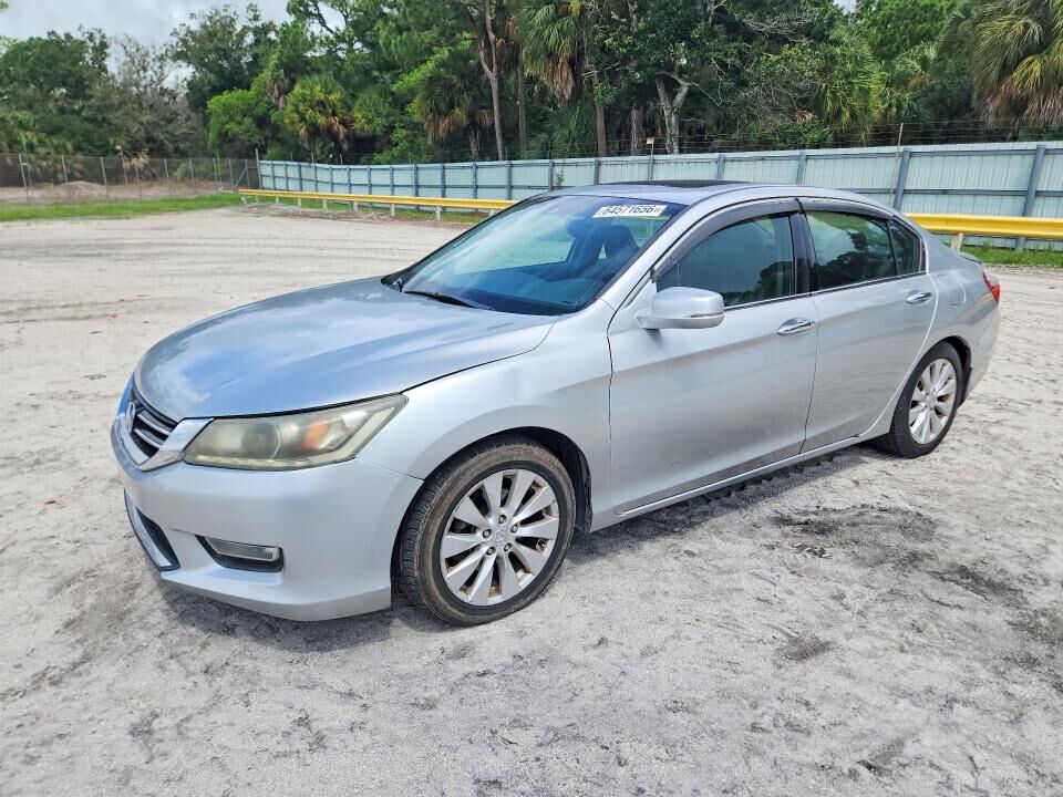 2013 HONDA Accord