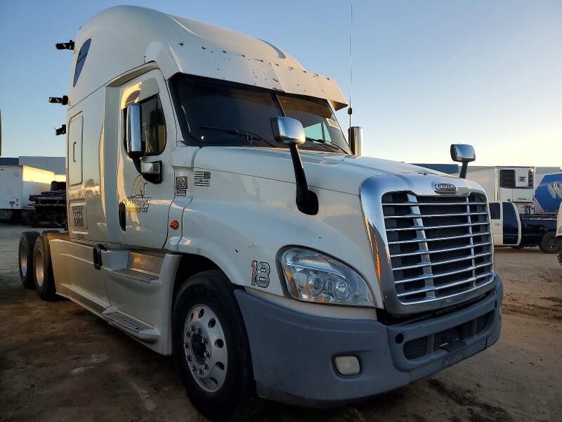 2015 FREIGHTLINER Cascadia