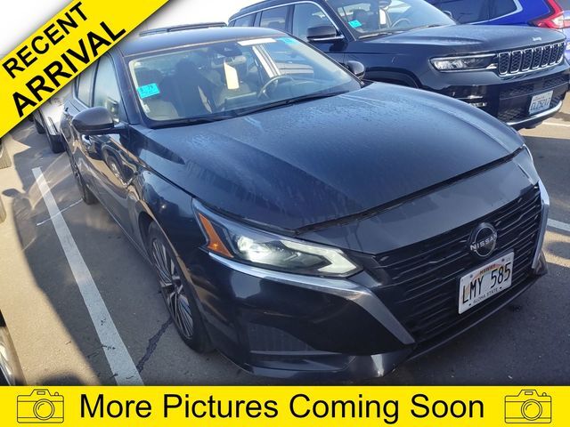 2023 NISSAN Altima
