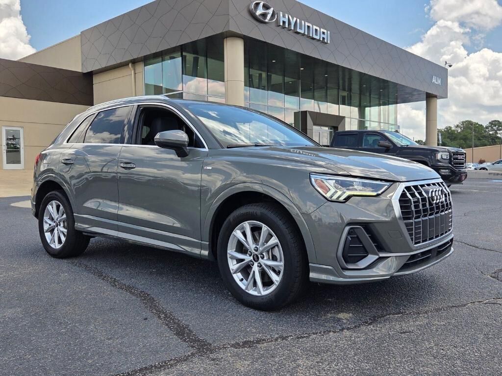 2025 AUDI Q3