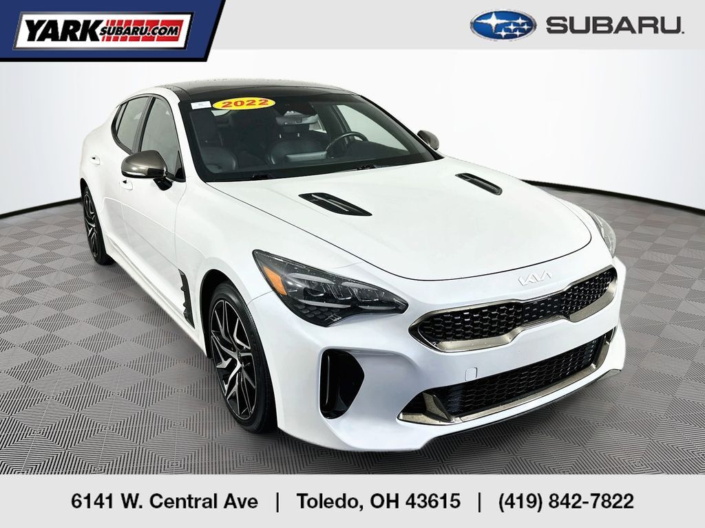 2022 KIA Stinger