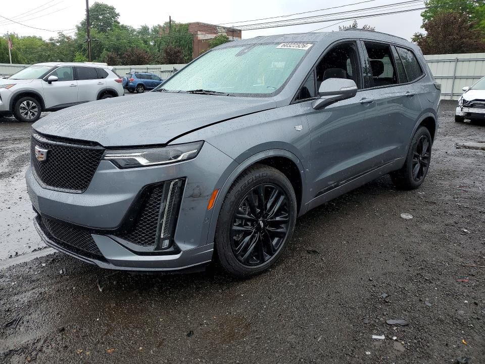 2021 CADILLAC XT6