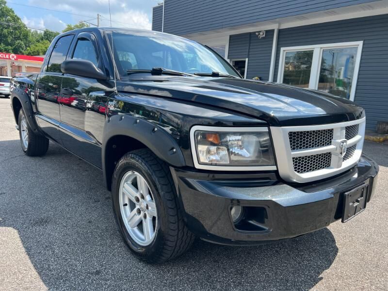 2010 DODGE Dakota