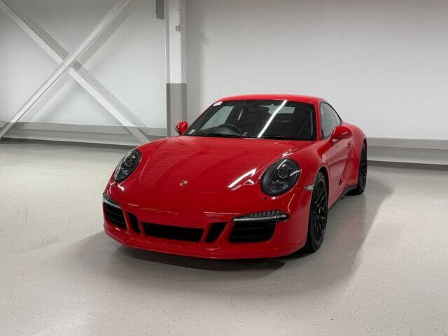 2016 PORSCHE 911