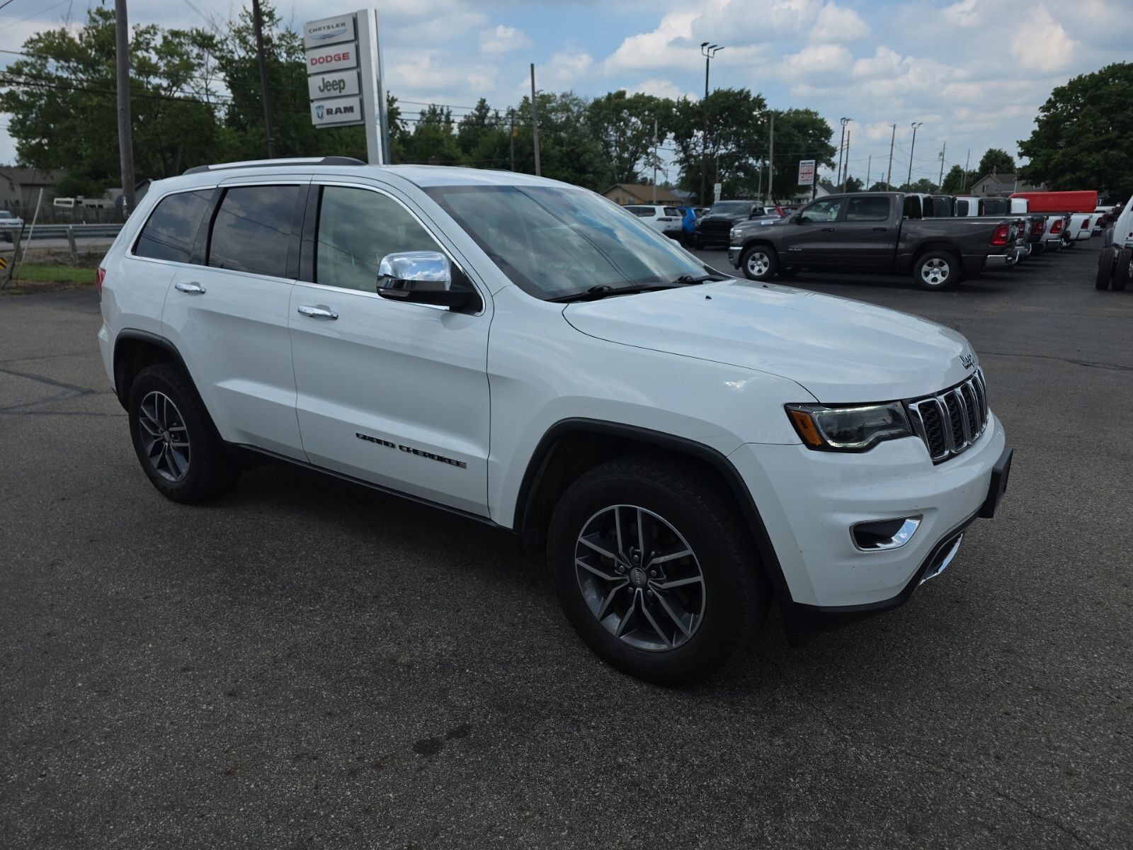2017 JEEP Grand Cherokee
