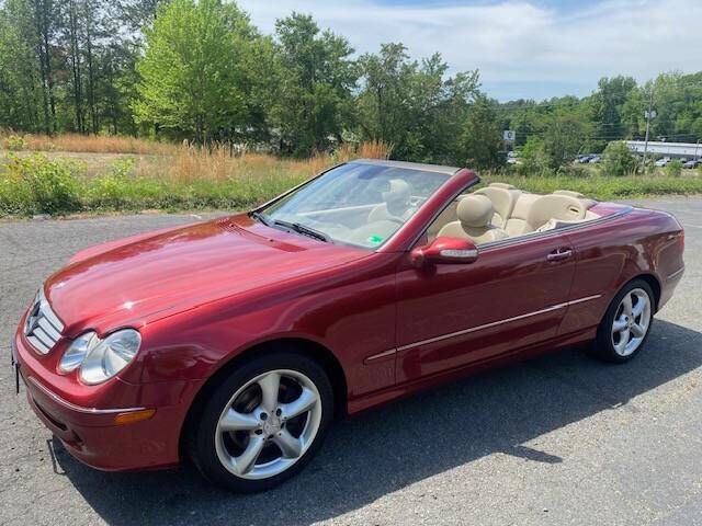 2005 MERCEDES-BENZ CLK-Class
