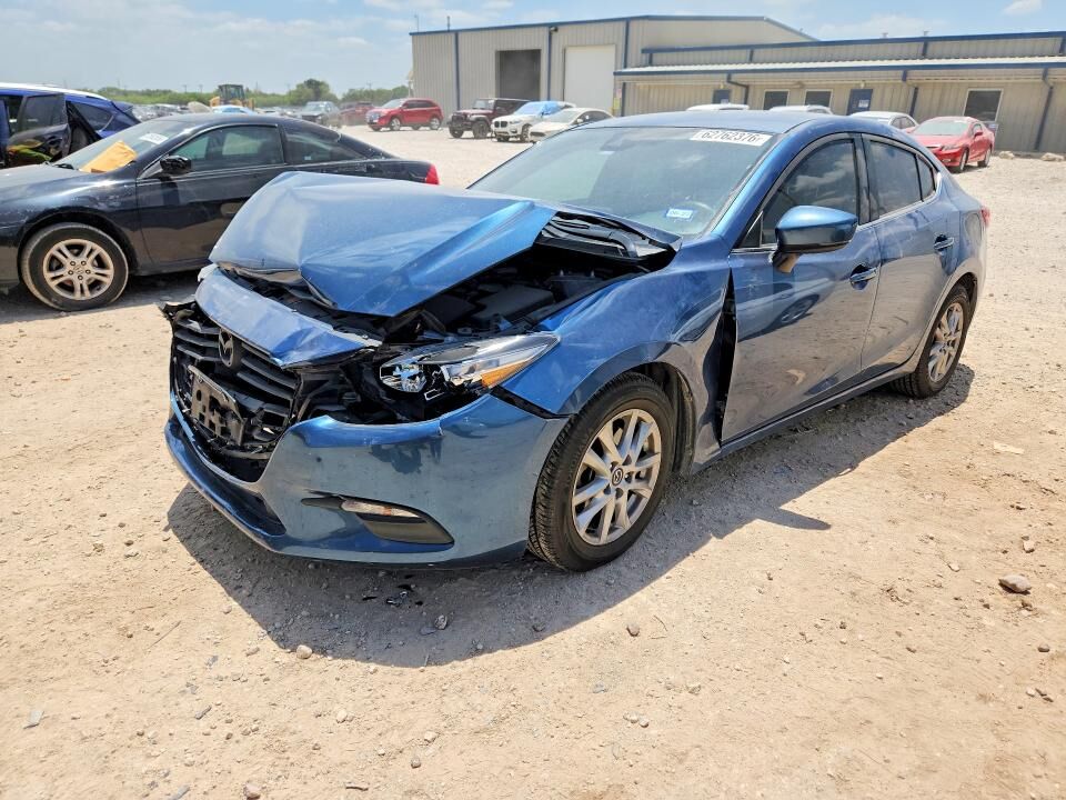 2018 MAZDA Mazda3