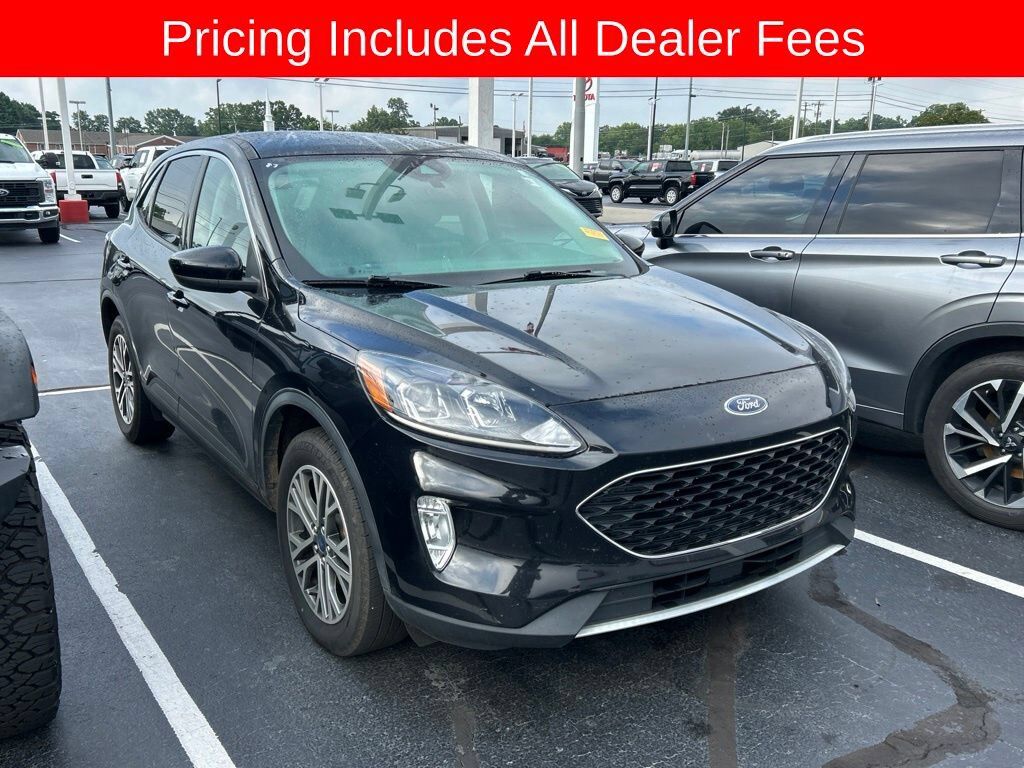 2022 FORD Escape