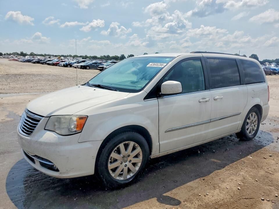 2013 CHRYSLER Town and Country