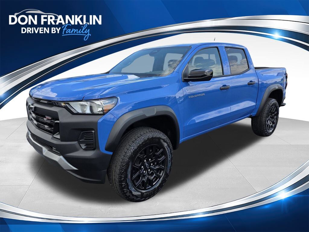 2026 CHEVROLET Colorado