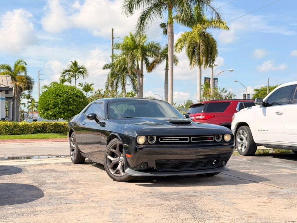 2019 DODGE Challenger