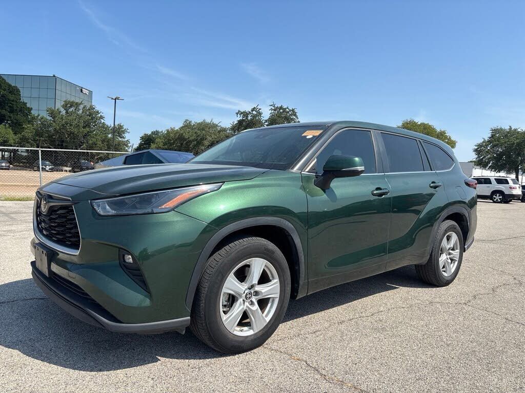2024 TOYOTA Highlander