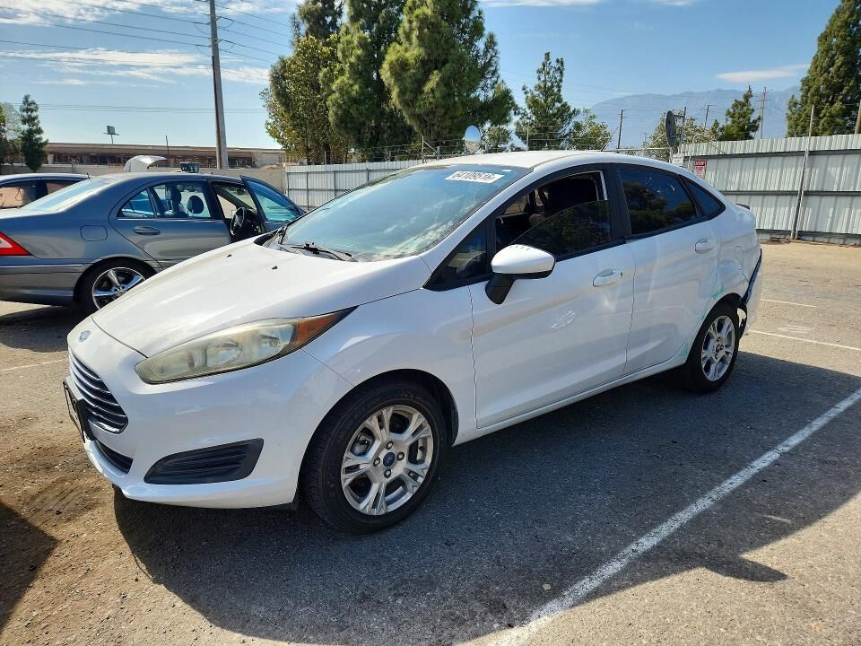 2016 FORD Fiesta