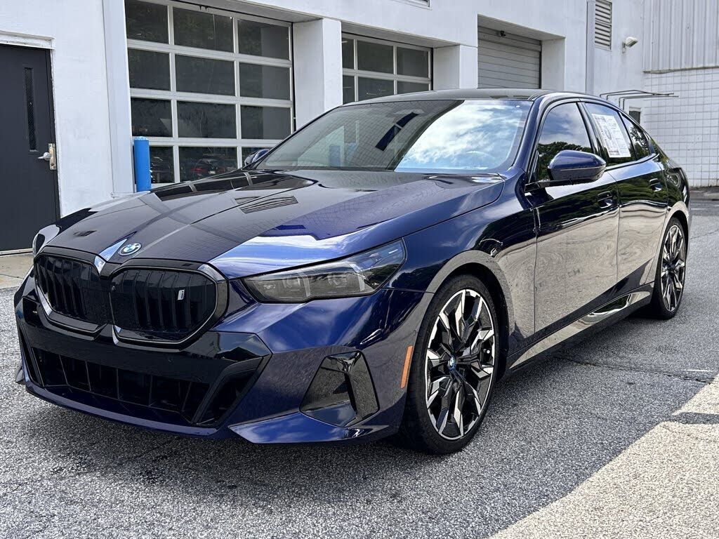 2024 BMW i5