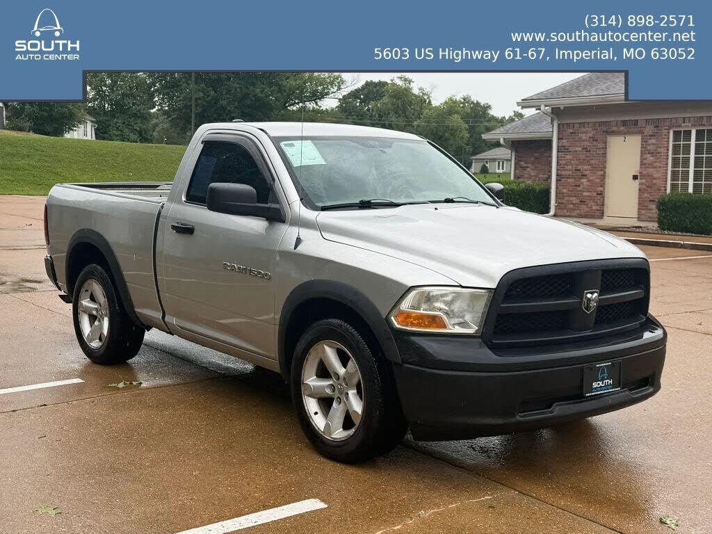 2012 DODGE Ram