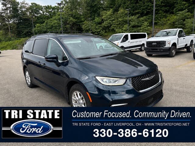 2022 CHRYSLER Pacifica