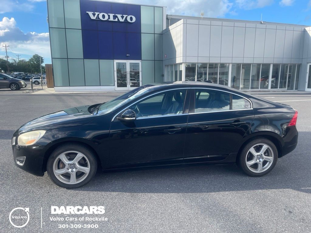 2012 VOLVO S60