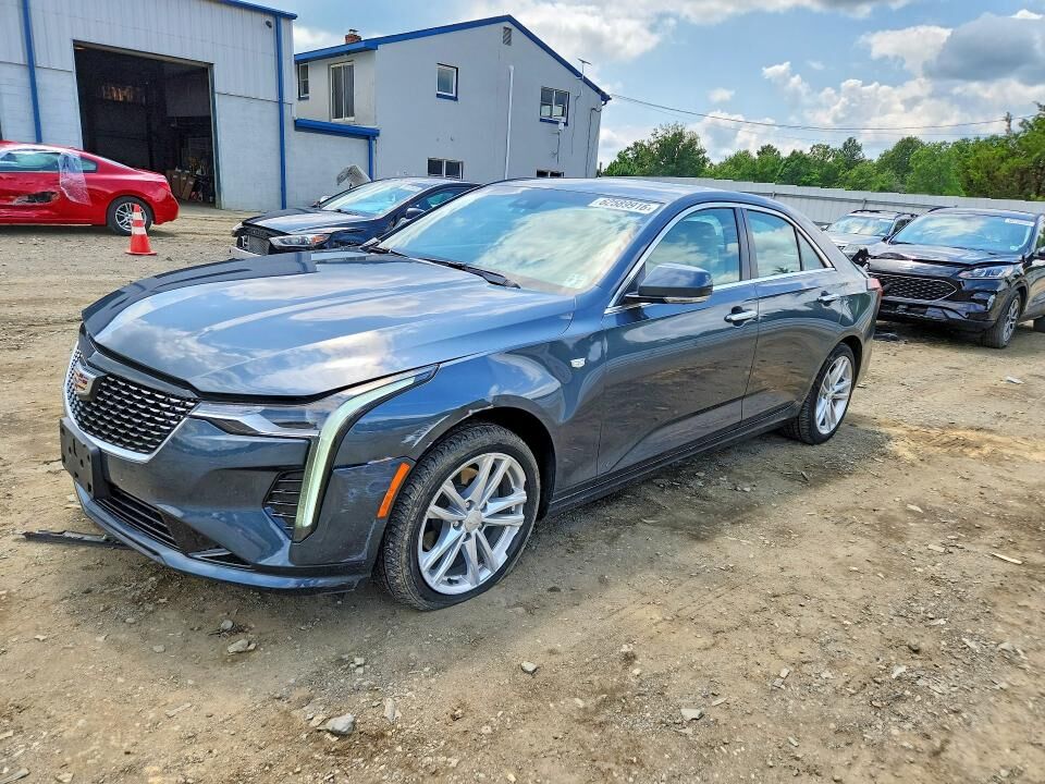 2022 CADILLAC CT4