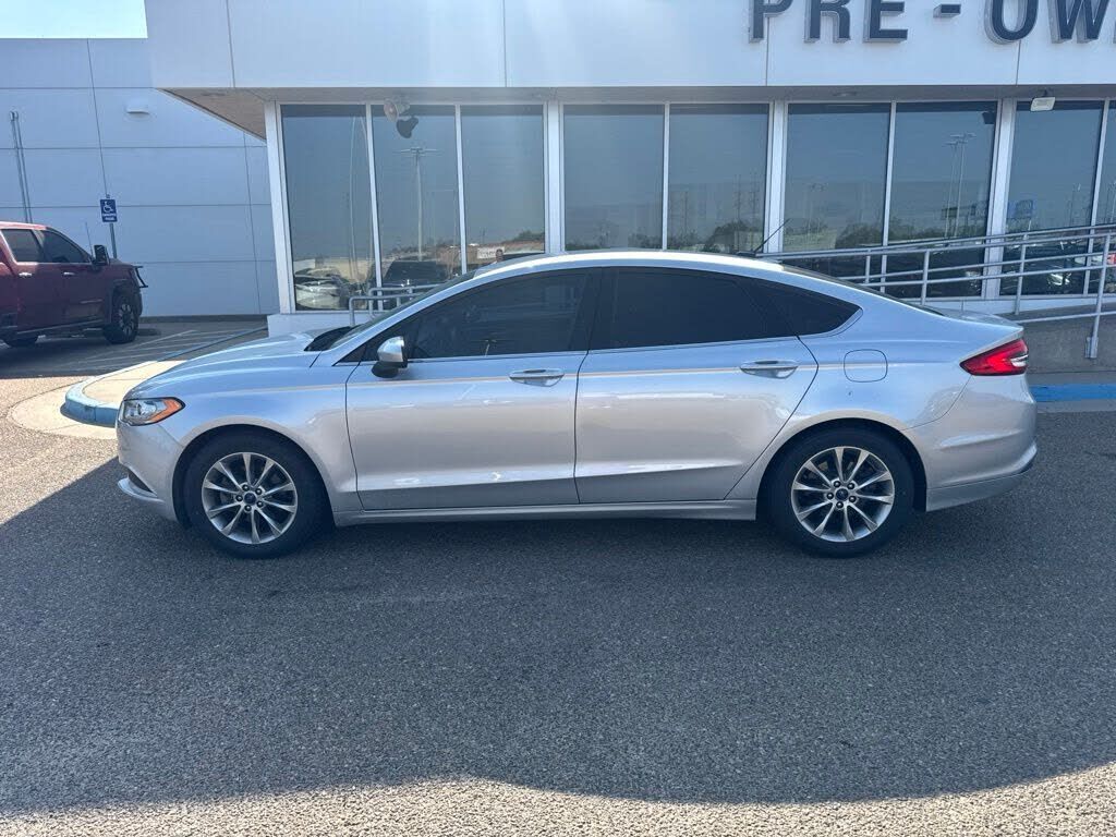 2017 FORD Fusion