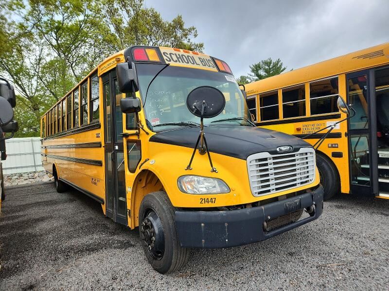 2012 FREIGHTLINER B2 Bus Chassis