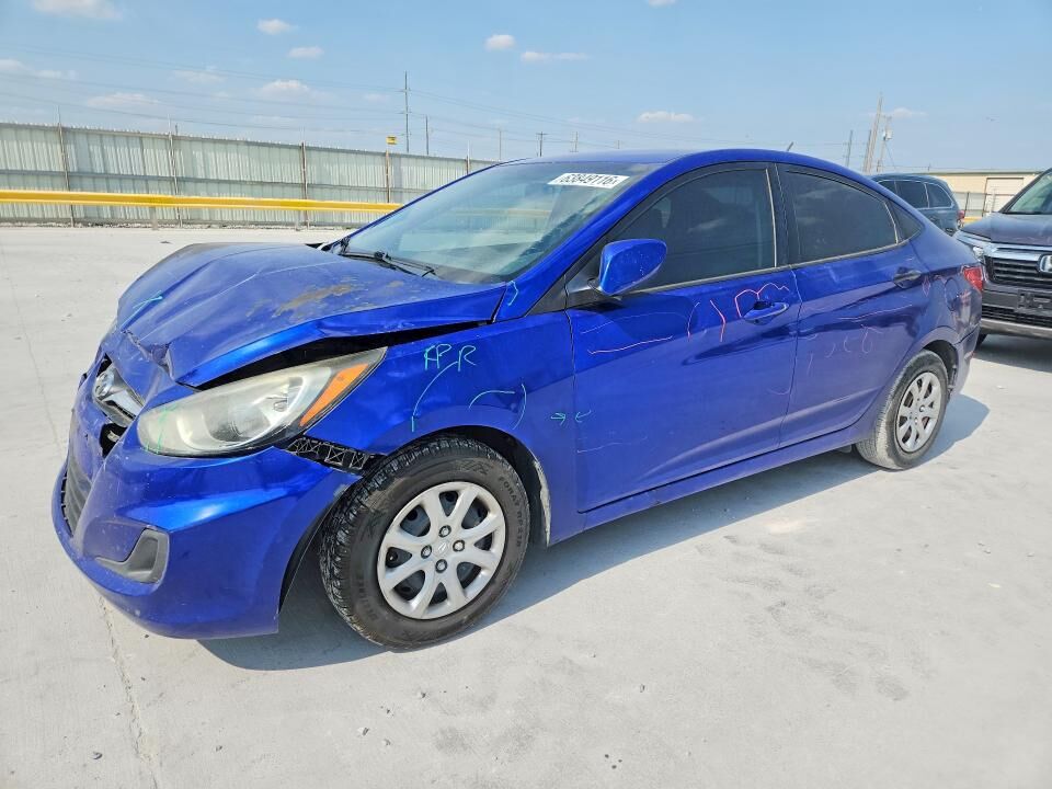 2014 HYUNDAI Accent