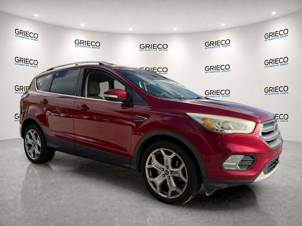 2017 FORD Escape