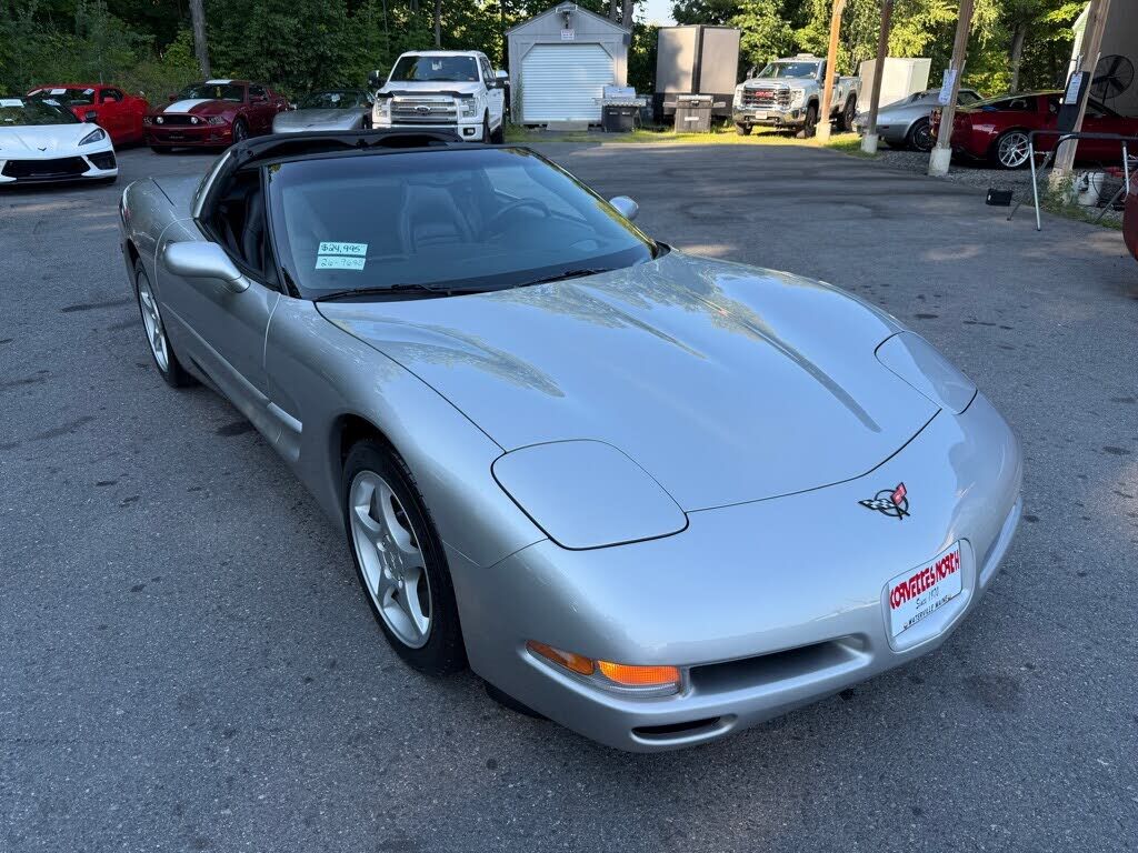 2004 CHEVROLET Corvette