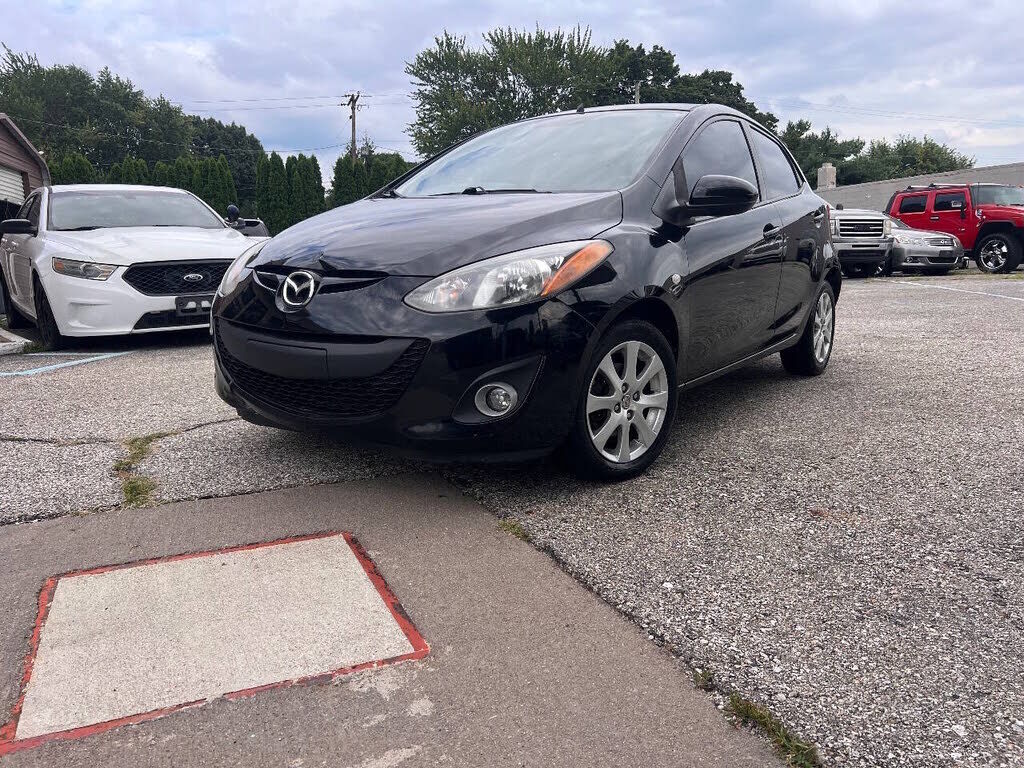 2012 MAZDA Mazda2