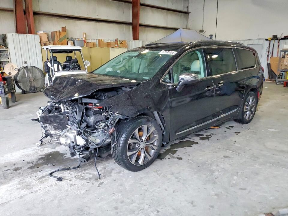 2017 CHRYSLER Pacifica