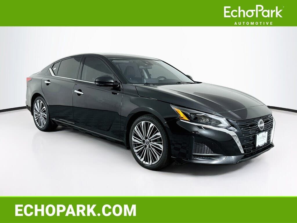 2023 NISSAN Altima