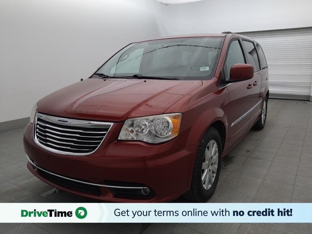 2016 CHRYSLER Town and Country