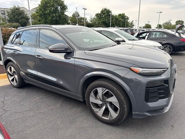 2025 AUDI Q6
