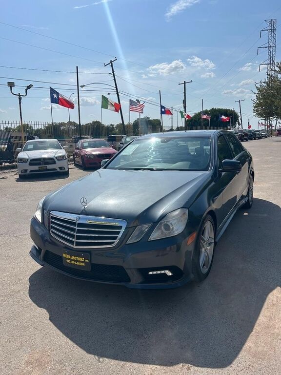 2011 MERCEDES-BENZ E-Class