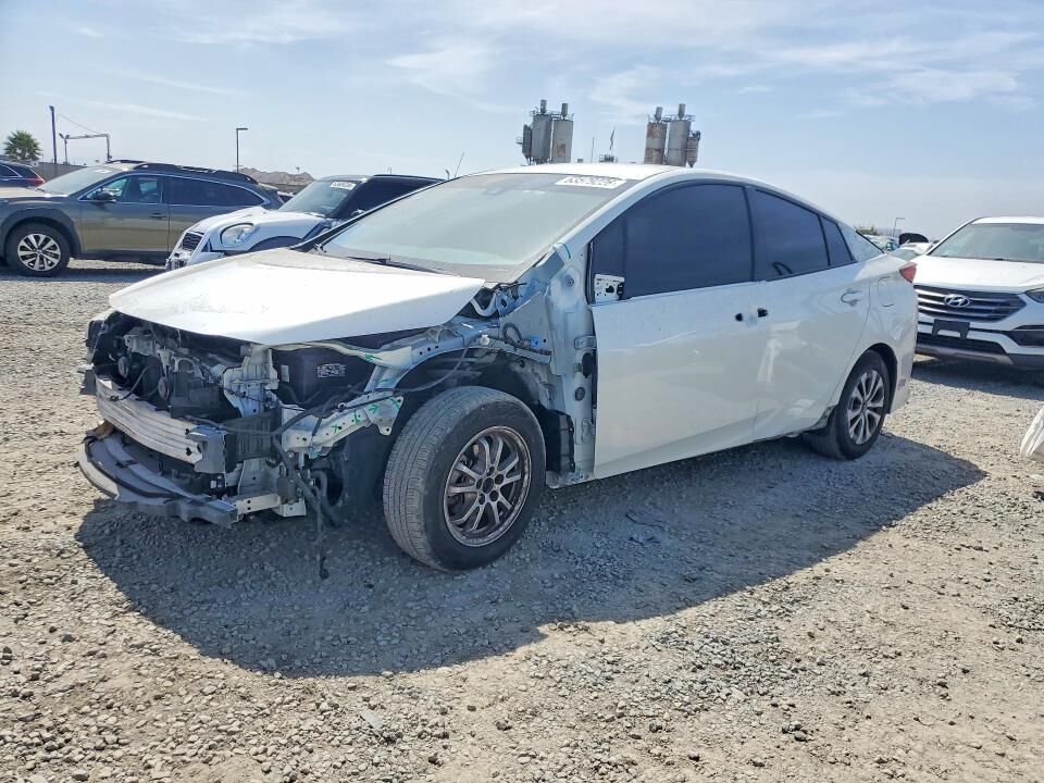 2019 TOYOTA Prius