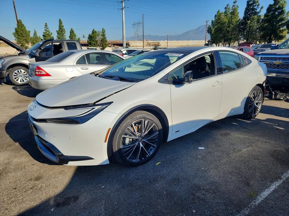 2023 TOYOTA PRIUS