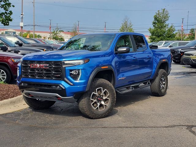 2024 GMC Canyon