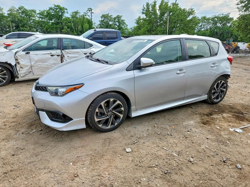 2017 TOYOTA COROLLA