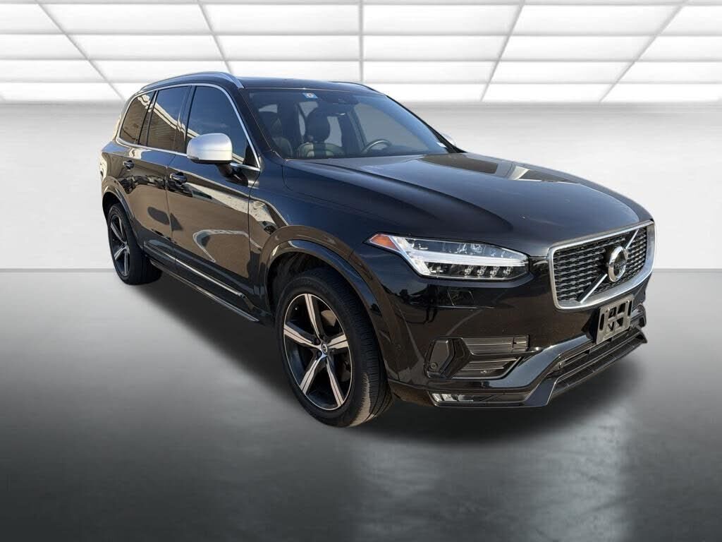 2018 VOLVO XC90