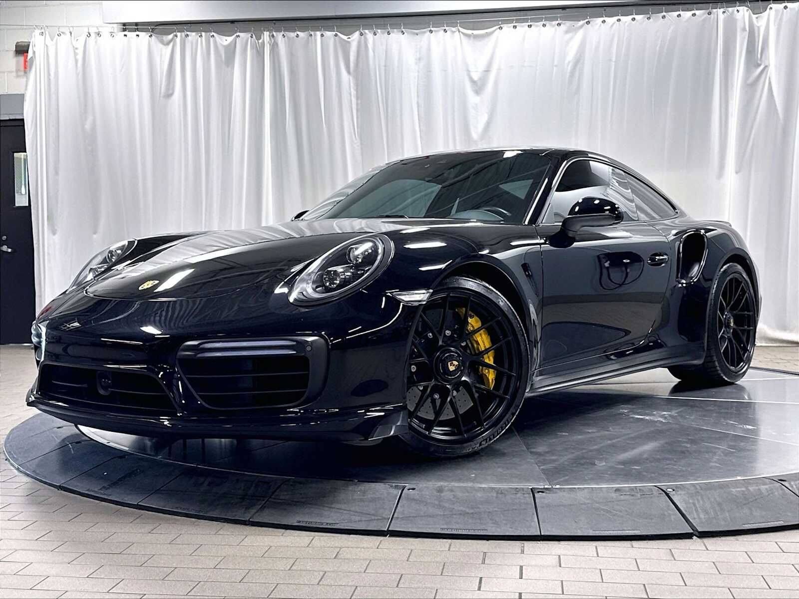 2019 PORSCHE 911