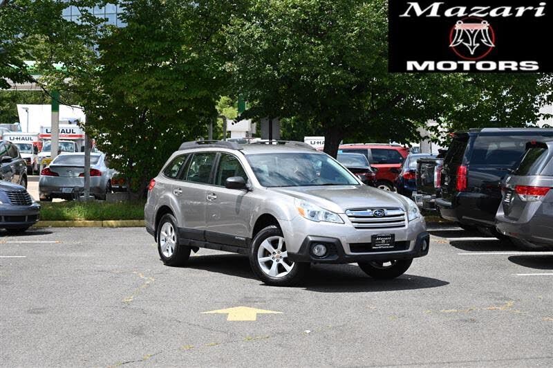 2014 SUBARU Outback