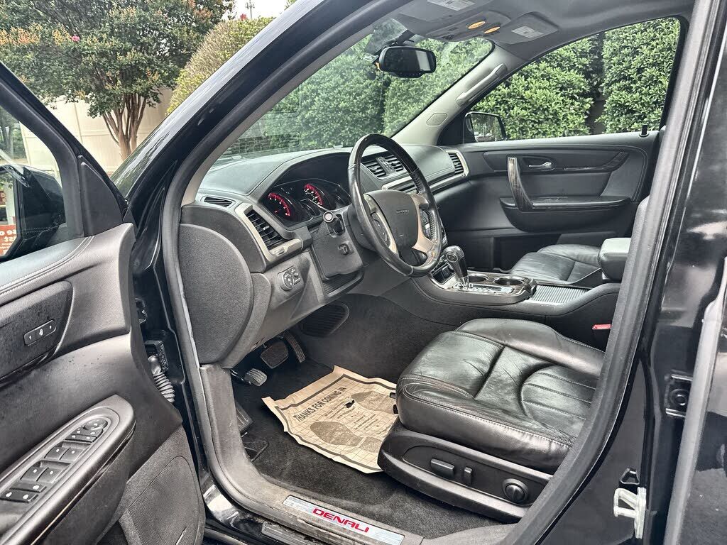 2016 GMC Acadia
