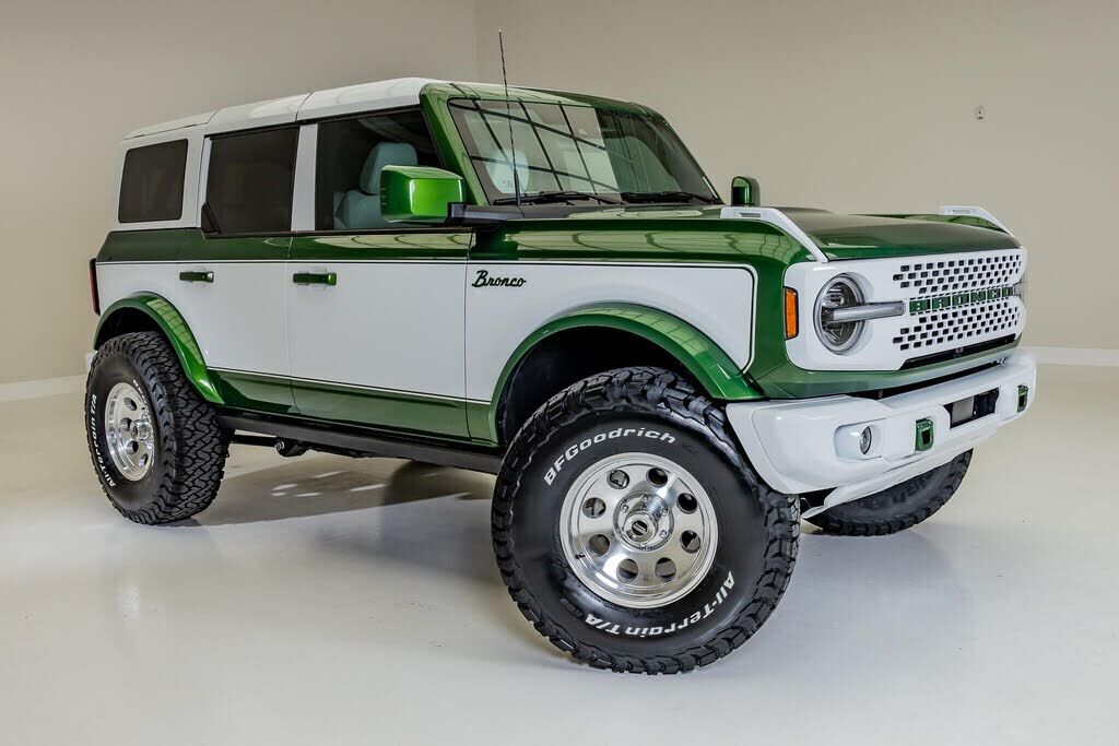 2025 FORD Bronco
