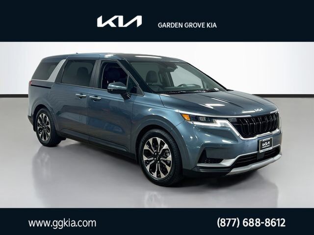 2023 KIA Carnival