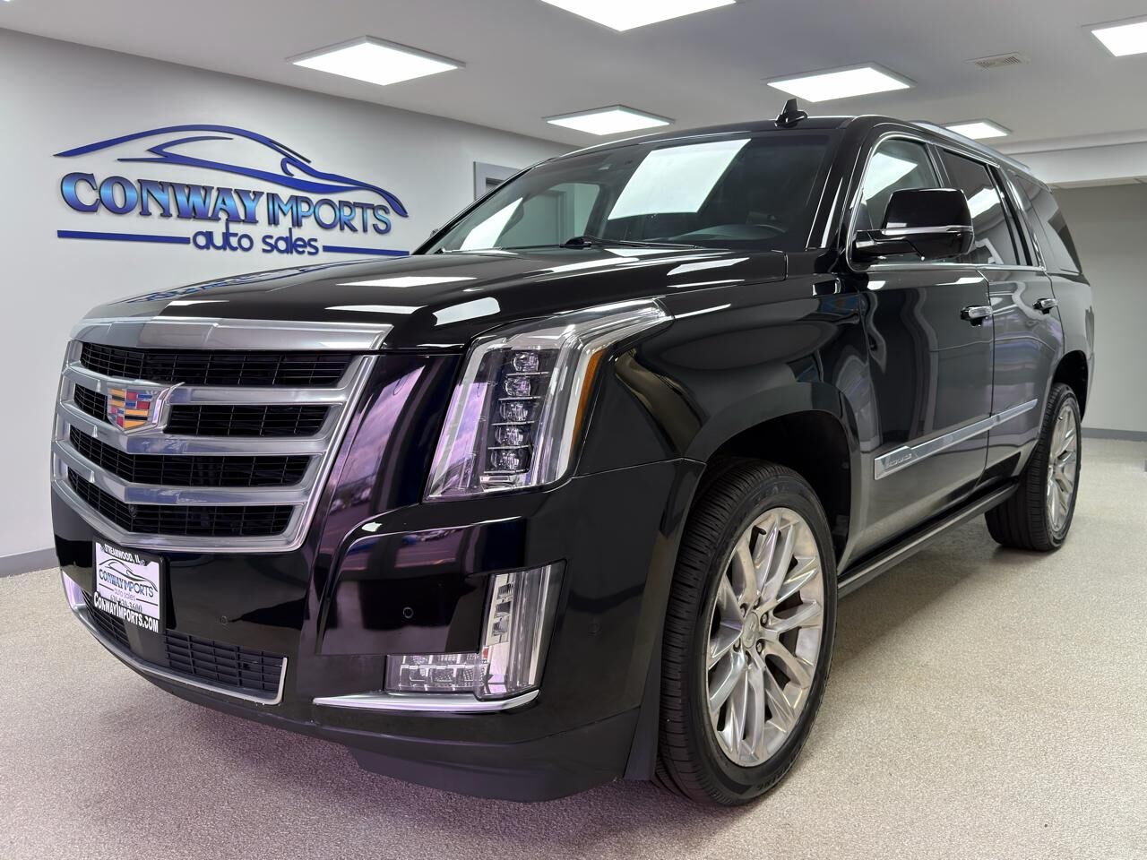 2017 CADILLAC Escalade
