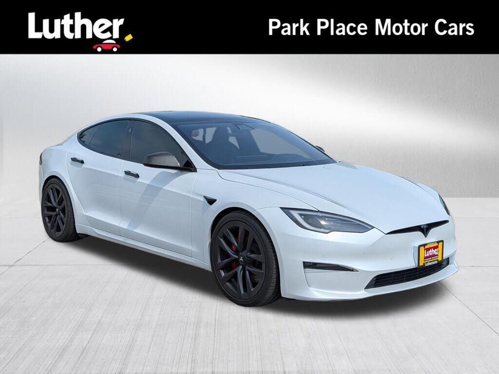 2022 TESLA Model S
