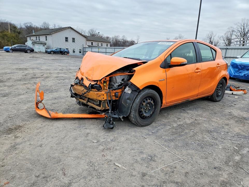 2015 TOYOTA Prius