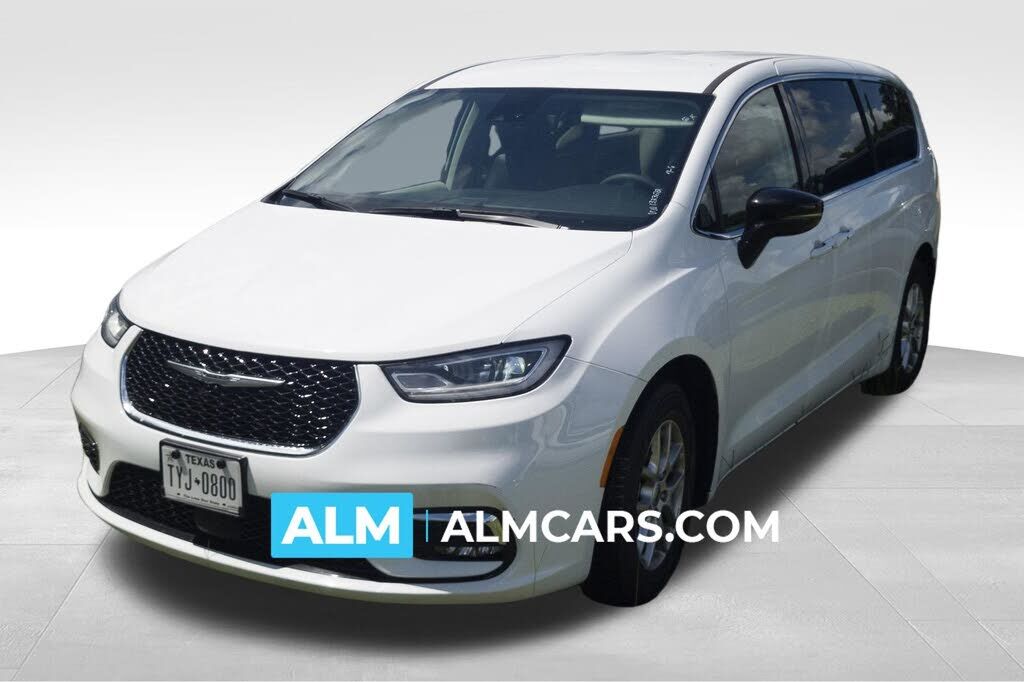 2024 CHRYSLER Pacifica