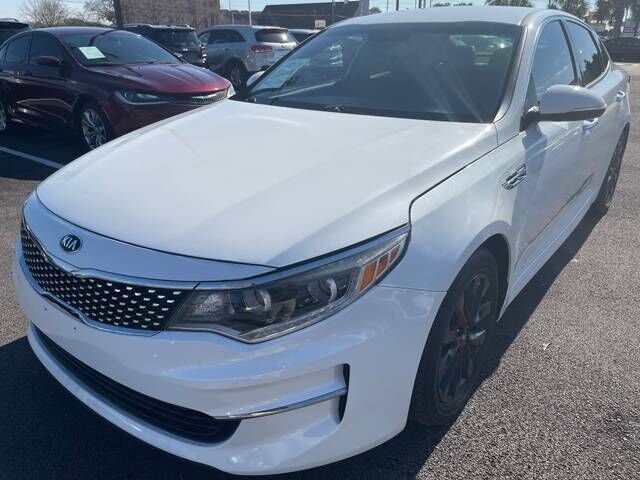 2016 KIA Optima