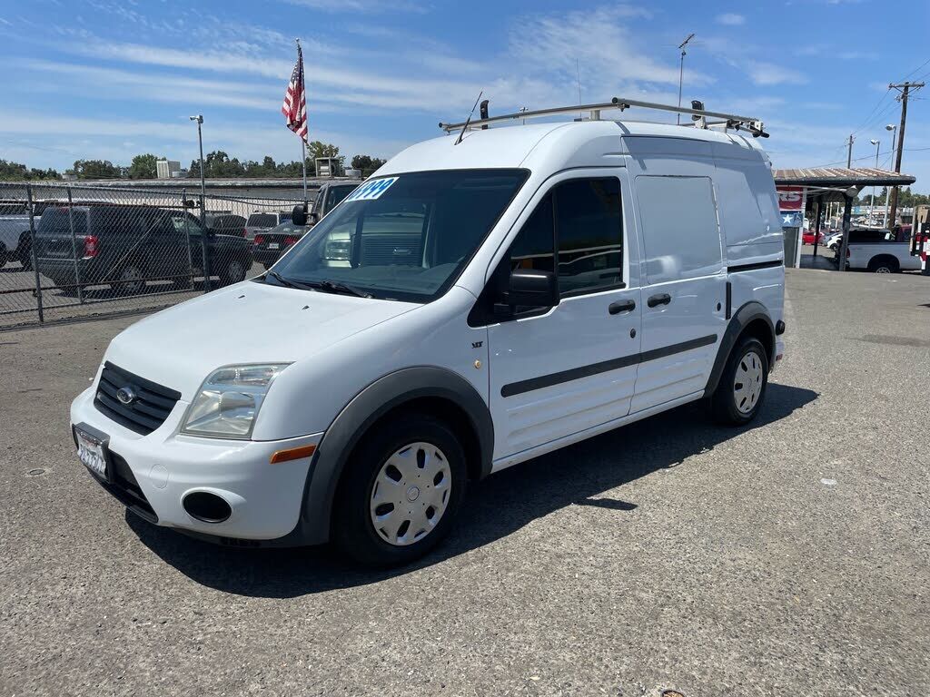 2011 FORD Transit